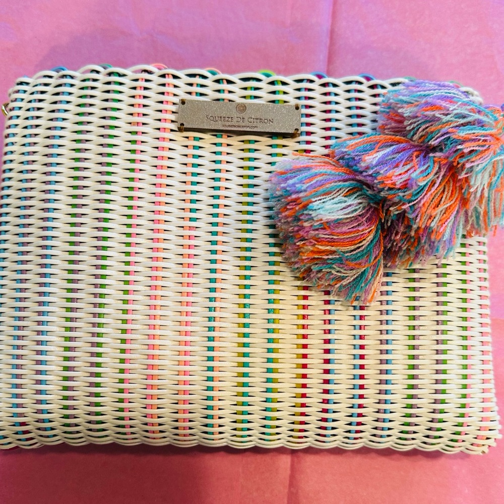 NWOT Squeeze de Citron Large Lemon Drop Clutch Bag - Picture 10 of 11